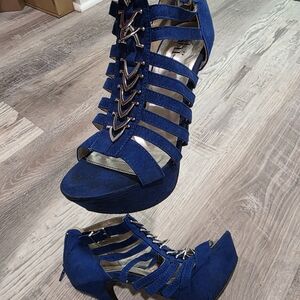 Elegant Navy Strappy Heels
